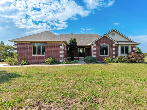 11909 E Calais Ct, Wichita, KS 67210