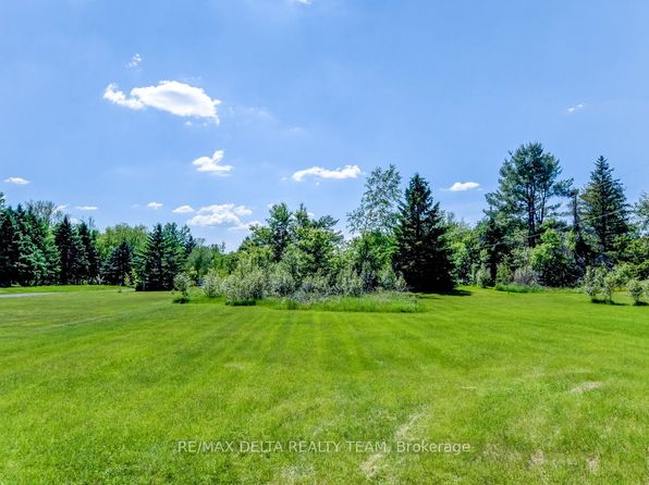 2080 Bouvier Rd, Clarence Rockland, ON K0A 1N0