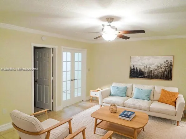 6960 Miami Gardens Dr APT 2-530A, Hialeah, FL 33015