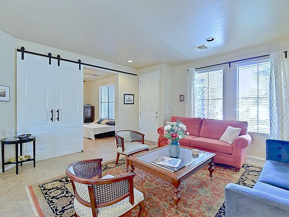 2nd image of 4919 E Colonial Dr