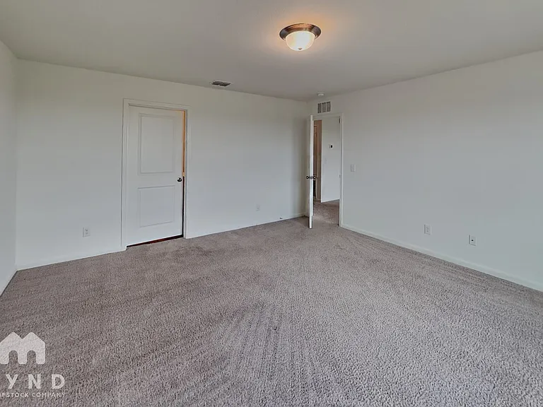 5924 Pearl Mdw — Photo 8
