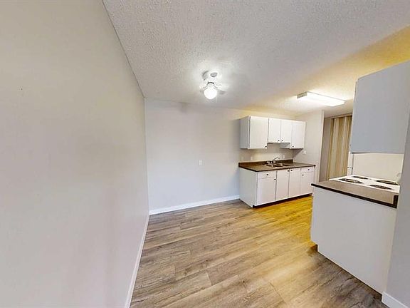 5th image of 10028 105th Ave #23