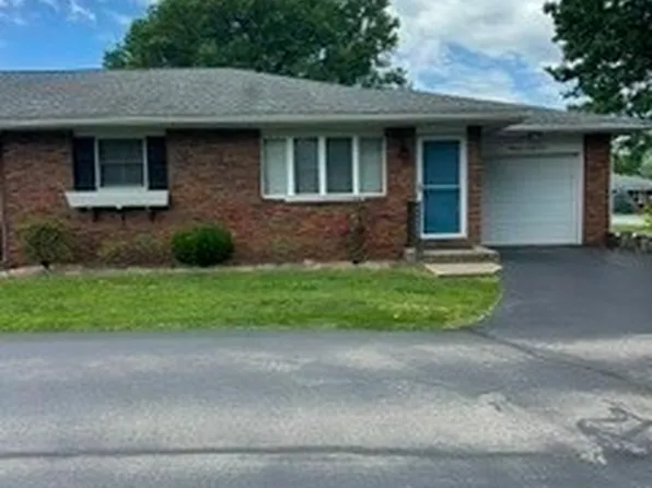 1926 Maple St #C, Salem, OH 44460