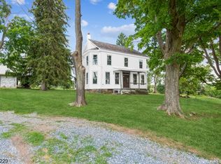 281 Wertsville Rd, Ringoes, NJ 08551