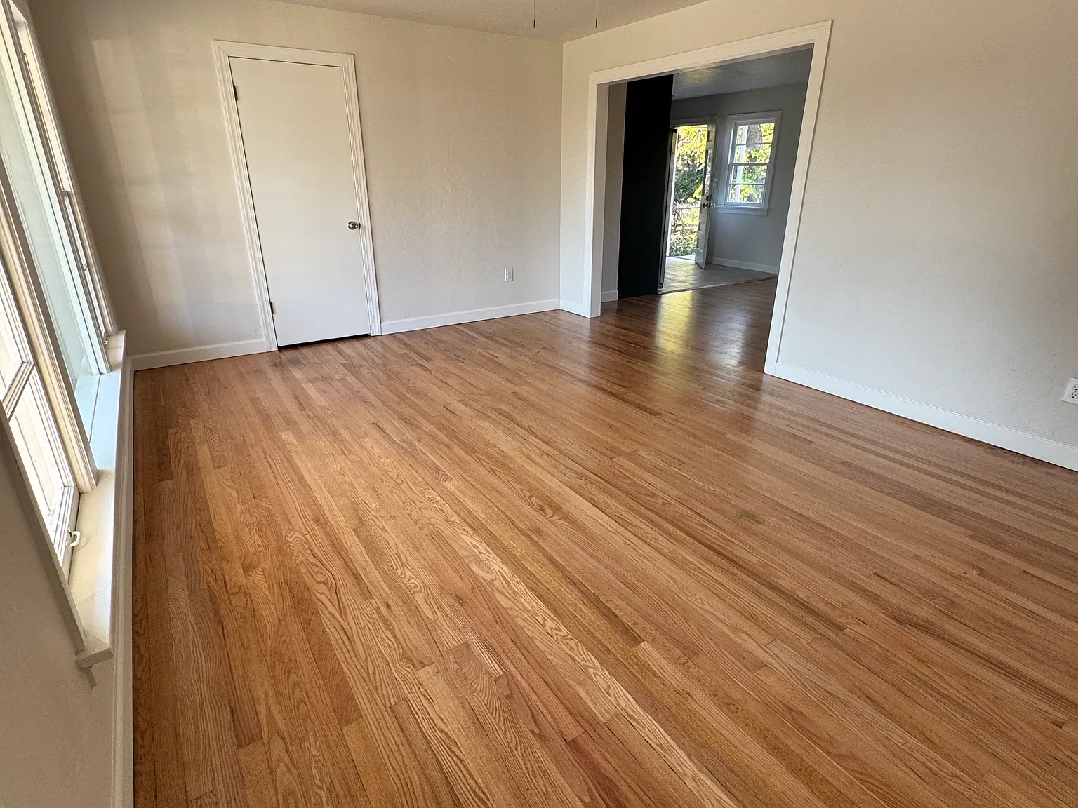 2 bed, 967 sqft, $1,500 — Photo 3