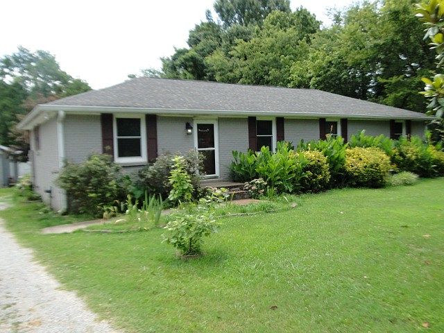 1st image of 106 Evanmeade Dr