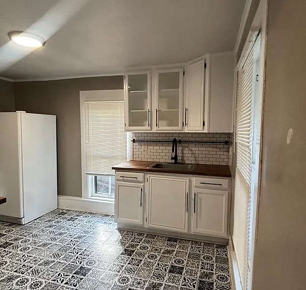 955 Osage Ave — Photo 12