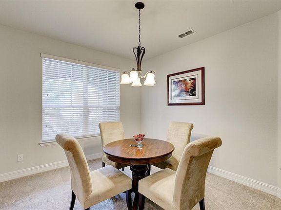 5th image of 7933 Caldelana Way