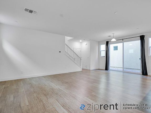 3rd image of 3174 Mabry Dr