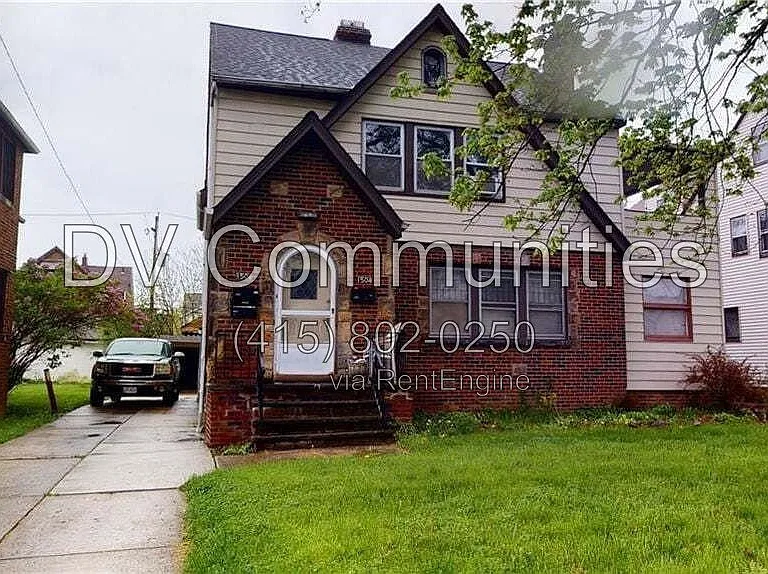 1504 Sherbrook Rd #1 — Photo 56
