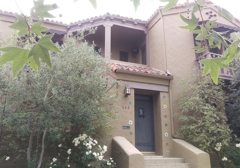 1st image of 160 S Orange Dr