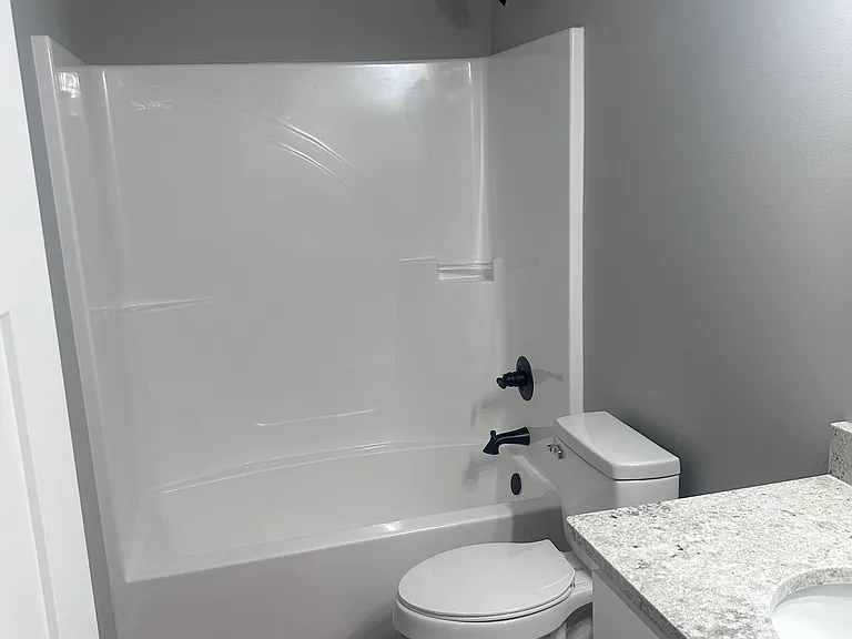 1505 Green Ln #B — Photo 9