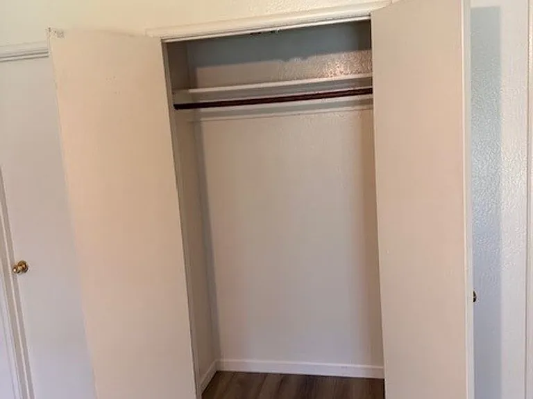 420 W Sacramento Ave #412 — Photo 5