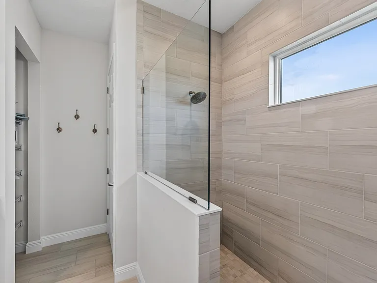 5504 Title Row Dr — Photo 10