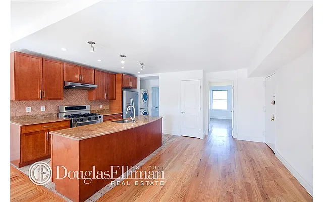 Rented by Douglas Elliman | media 30