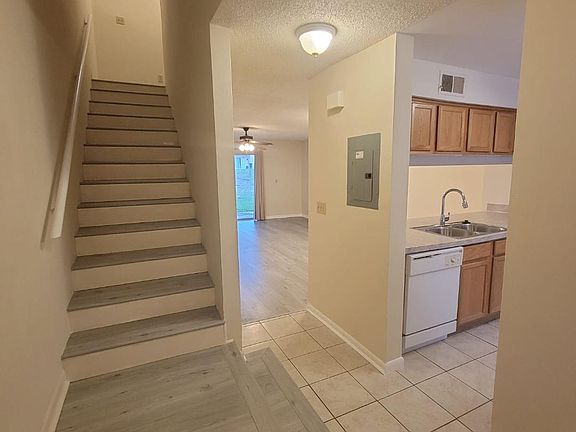 5th image of 5194 Sunridge Palms Dr #5194