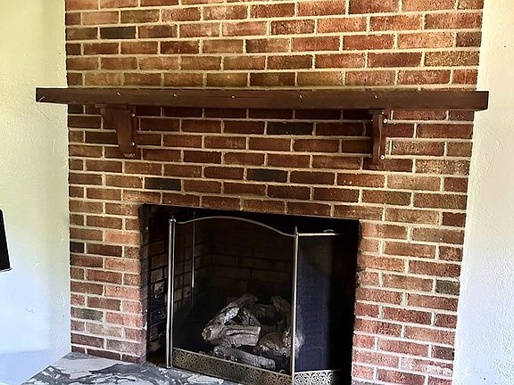 4th image of 2744 Red Root Ridge Rd