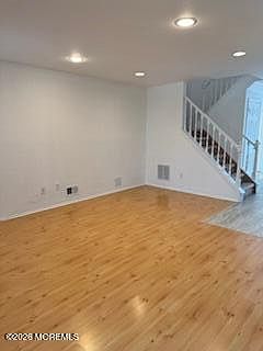 5th image of 325 Towne Dr #11-5