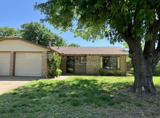 1412 Del Norte Dr, Edmond, OK 73003