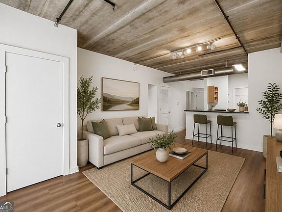 4th image of 800 Peachtree St NE APT 1314