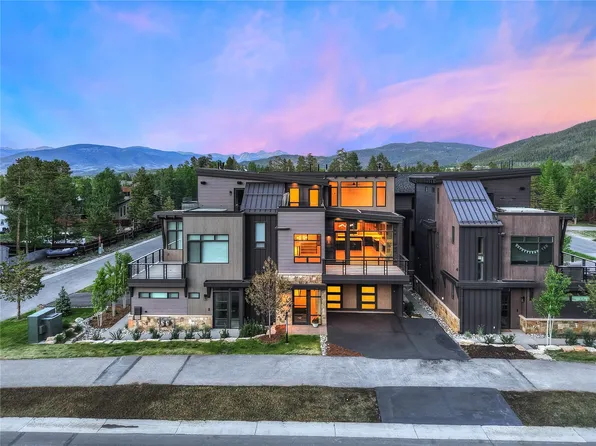 318 S 2nd Avenue, Frisco, CO 80443