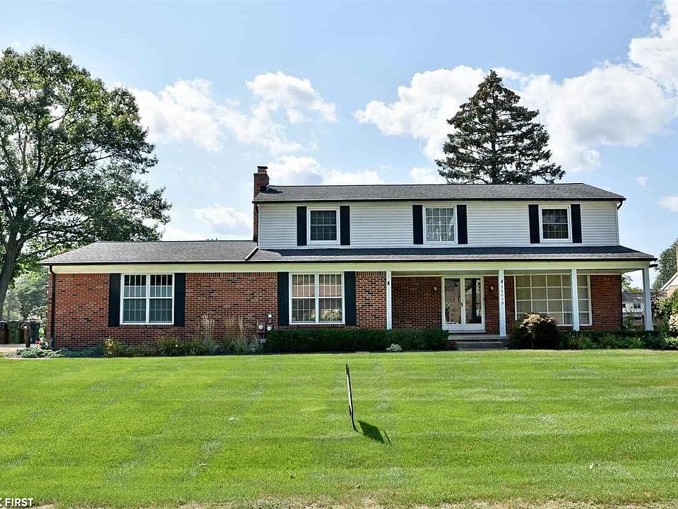 1st image of 54005 Sunderland Dr