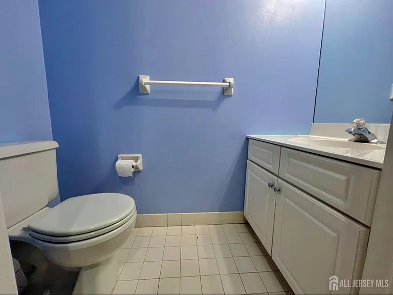 207 Prestwick Way #207 — Photo 10
