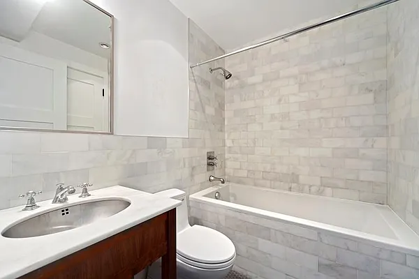 Rented by Artis Network Consulting & Real Estate Services Corp | media 14