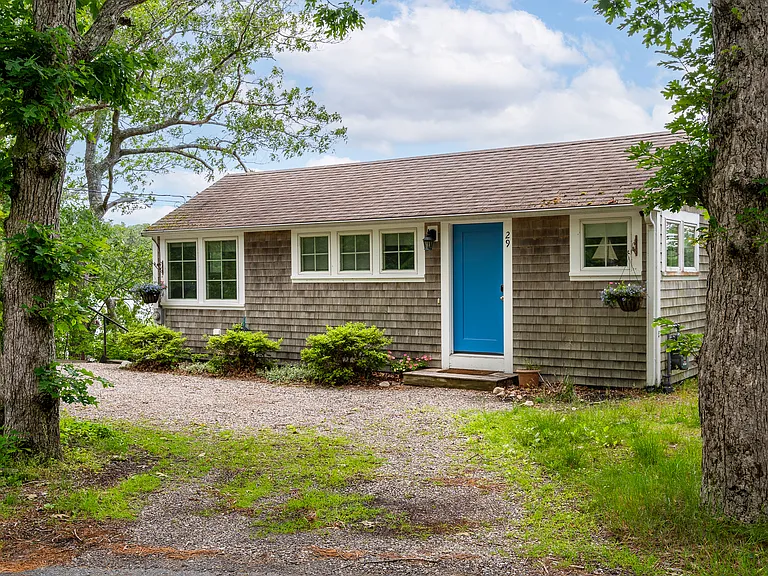 29 Great Hill Rd — Photo 65