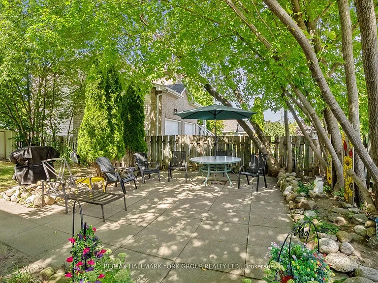 948 Lake Dr E #101 — Photo 22