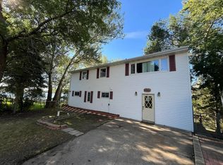 379539 N Shore Dr, Aberdeen, SD 57401