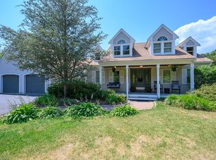 215 Valley Rd, Plymouth, MA 02360