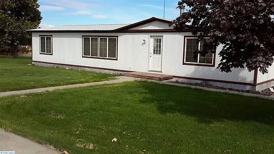 7215 Road 42 photo 1