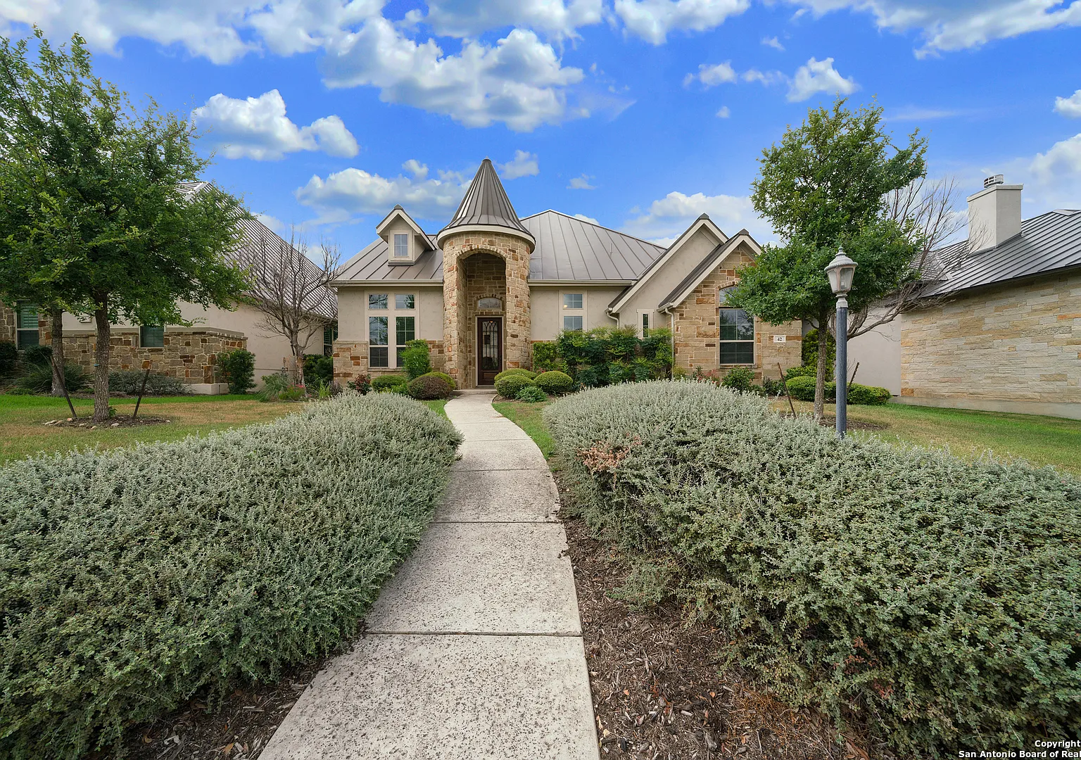 4 bed, 2670 sqft, $3,695 — Photo 1