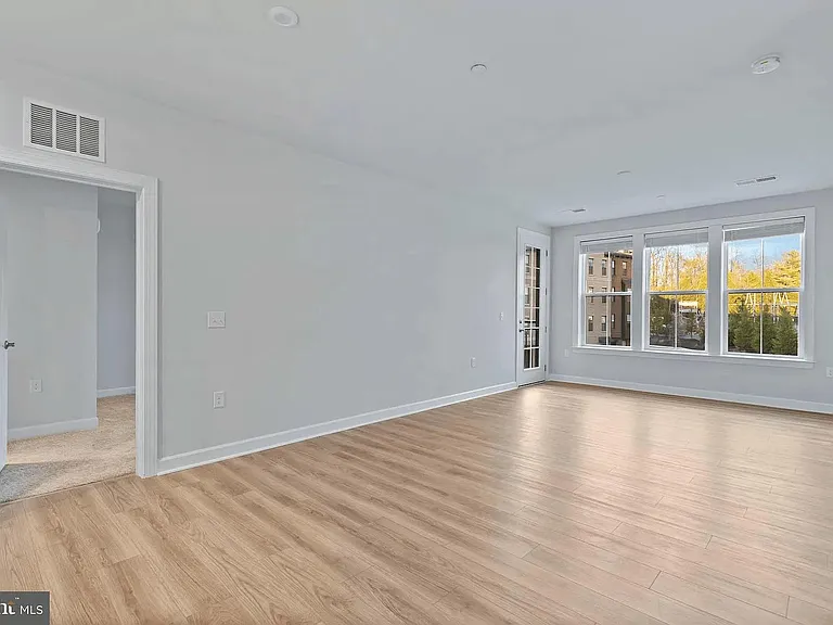 3927 Fair Ridge Dr #3003 — Photo 11