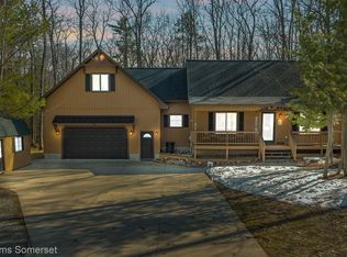 428 Crystal Ln, Roscommon, MI 48653
