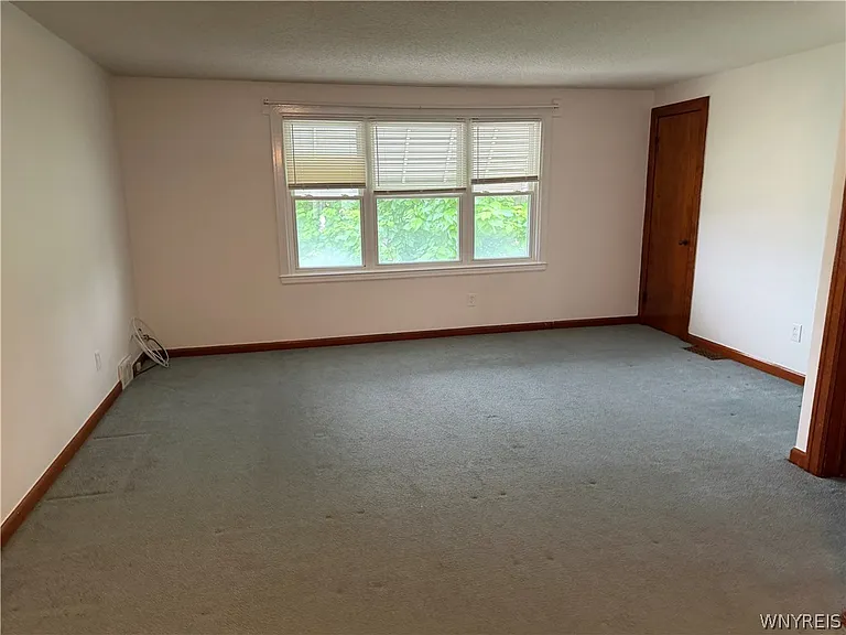 806 Cleveland Dr #UPPER — Photo 5