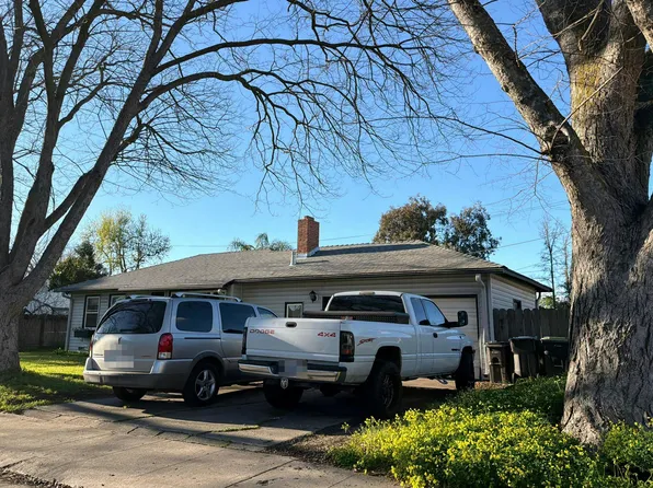 1519 W Sonoma Ave, Stockton, CA 95204