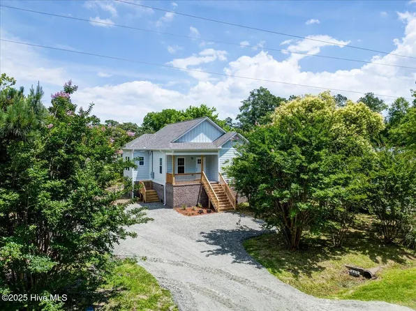 312 Bernhurst Road, New Bern, NC 28560
