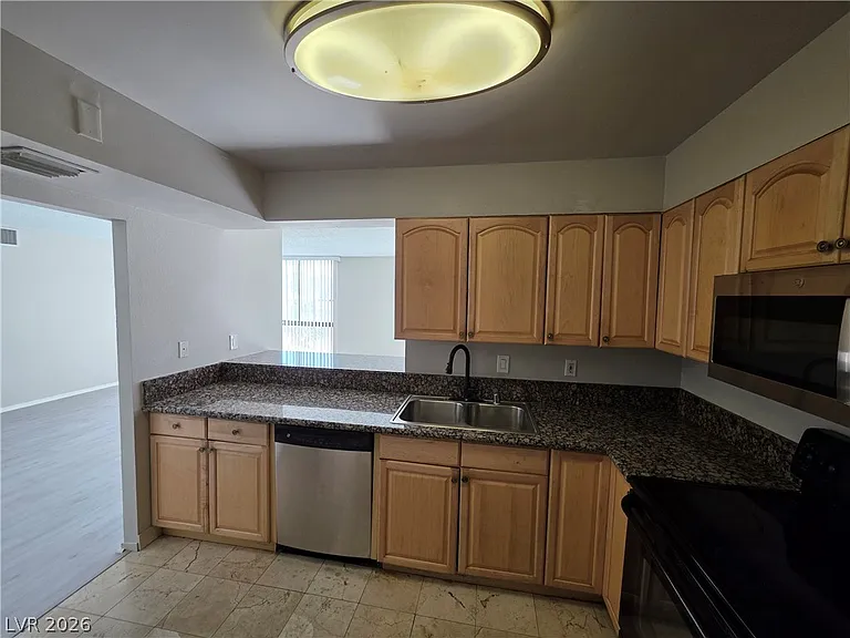 3930 University Center Dr #102 — Photo 47