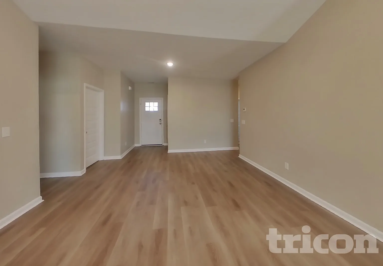1010 Cyril Drive Spring Hill TN — Photo 2