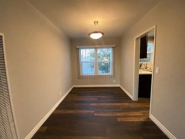 Hollypark Knolls Apartments — Photo 82