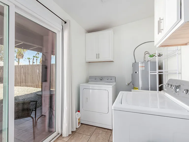 3212 E Granada Rd — Photo 24