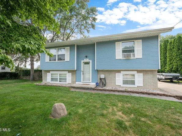 7087 S Fulton Lucas Rd #3, Swanton, OH 43558