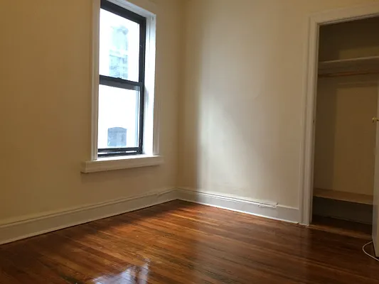 Rented by Level Group | media 3