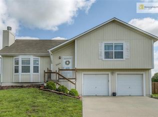 32624 W 172nd Ter, Gardner, KS 66030