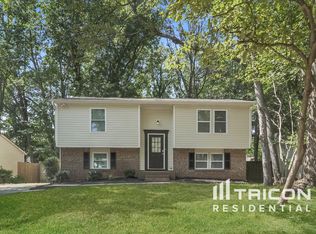 4815 Smokehollow Rd, Charlotte, NC 28227