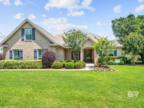 802 Summer Lake St, Fairhope, AL 36532