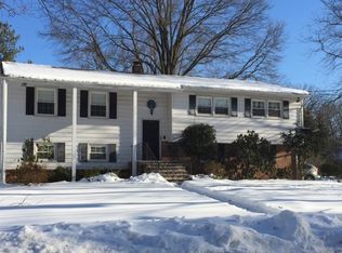 36 Dalewood Rd, West Caldwell, NJ 07006