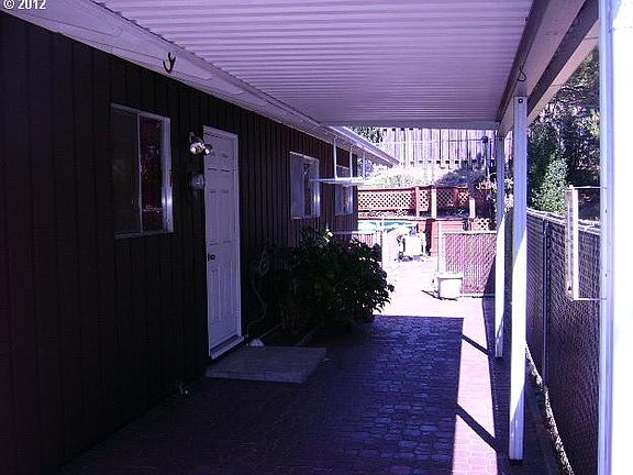 5th image of 1112 NE Newton Creek Dr